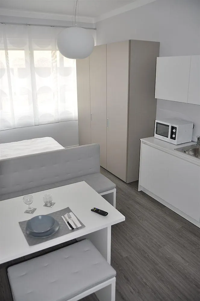 Studio Inn De Angeli Milan Aparthotel