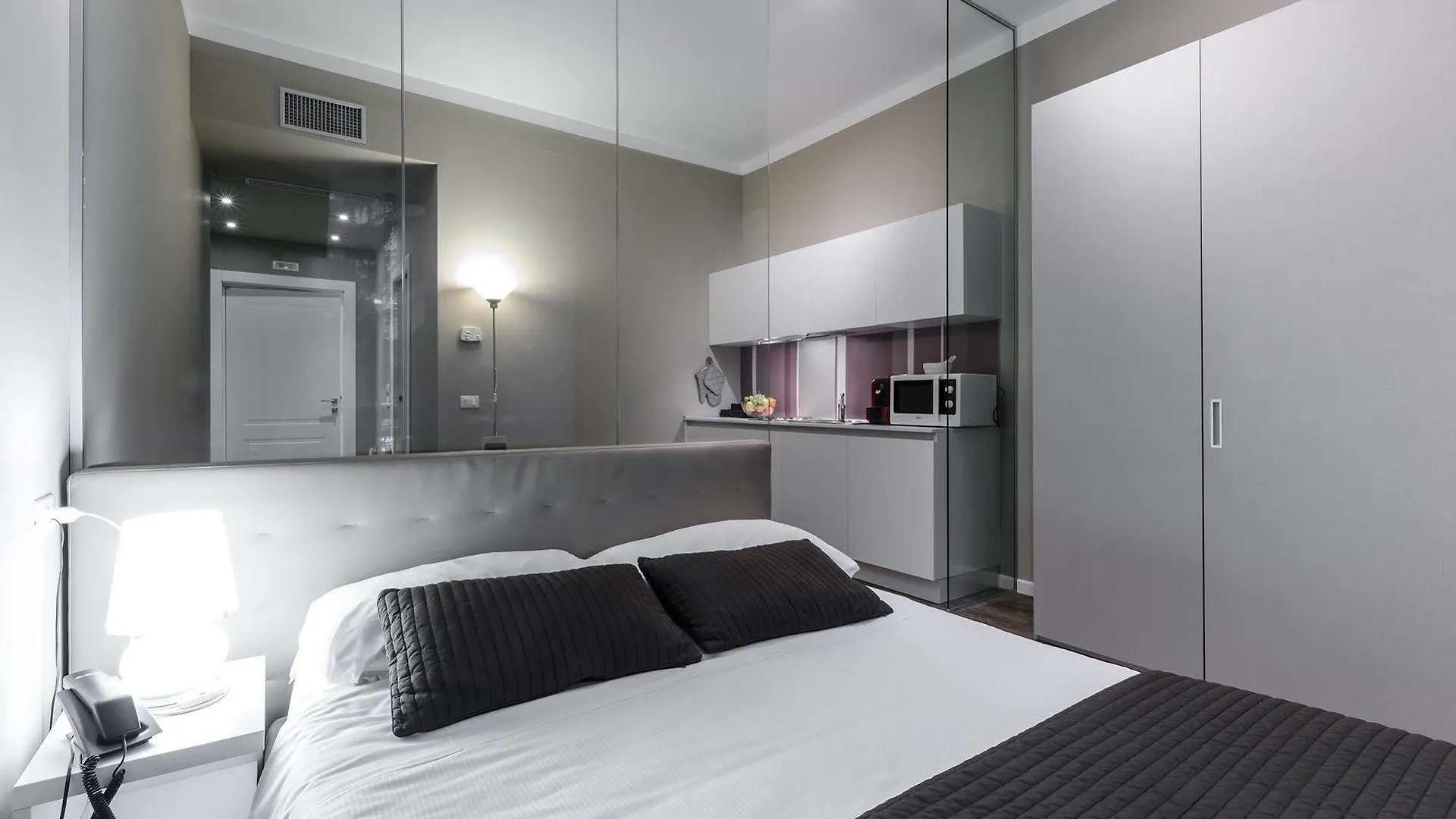 Apartahotel Studio Inn De Angeli Milán